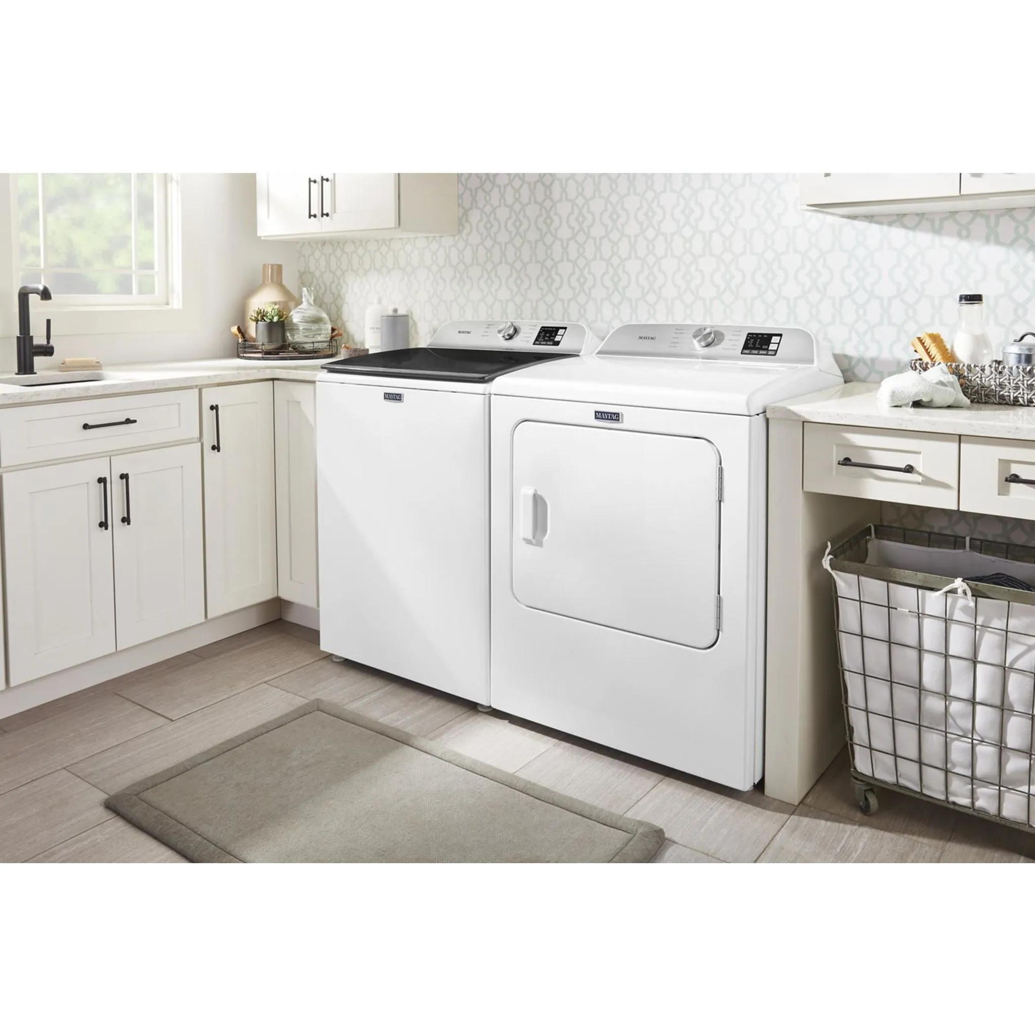 Maytag Top Load Washer with Deep Fill - 5.5 cu. ft. (MVW6200KW)