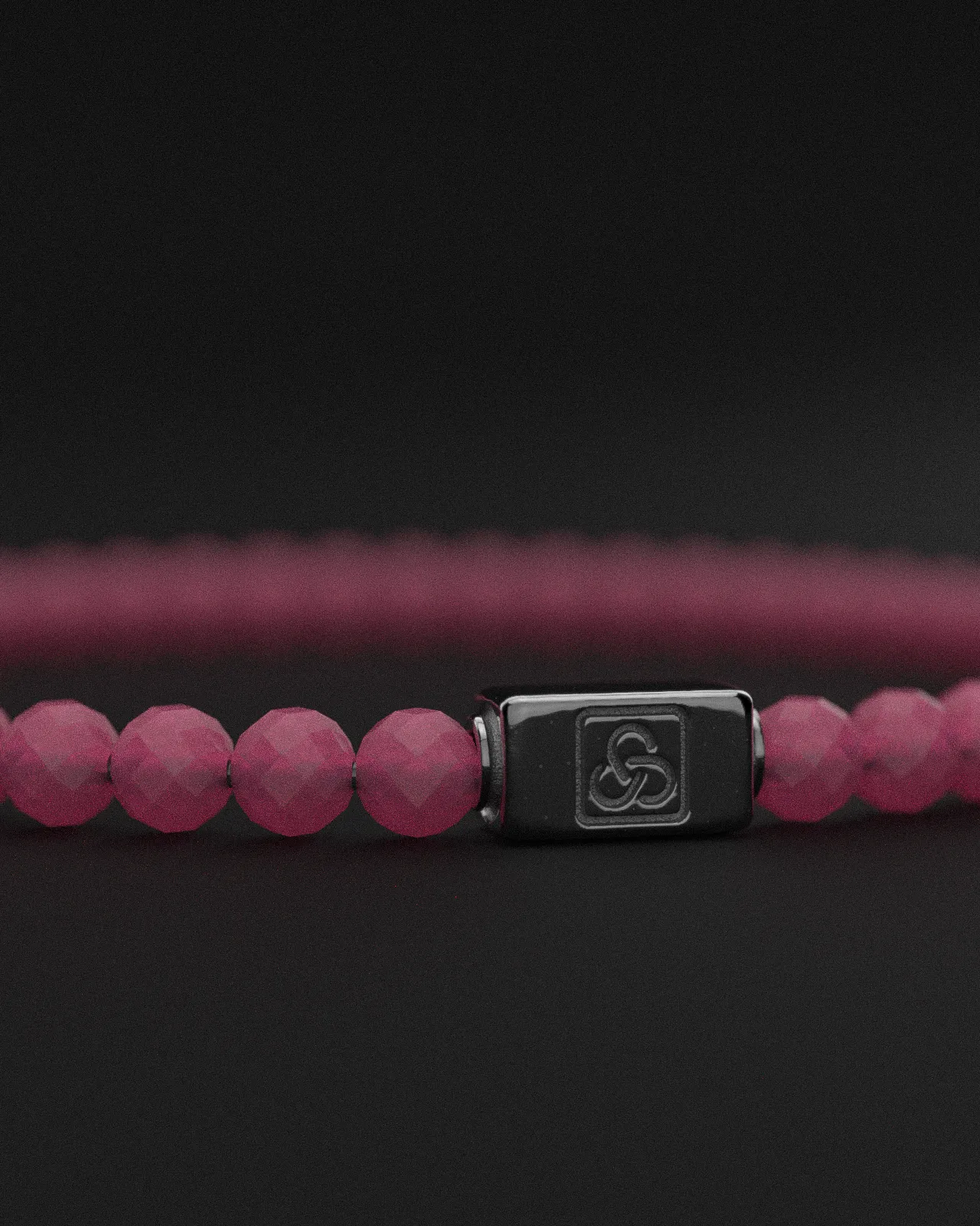 Ruby Matte Bracelet Faceted 4mm | Essential